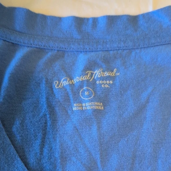 Universal Thread Blue V-Neck Crop Top - Picture 2 of 7